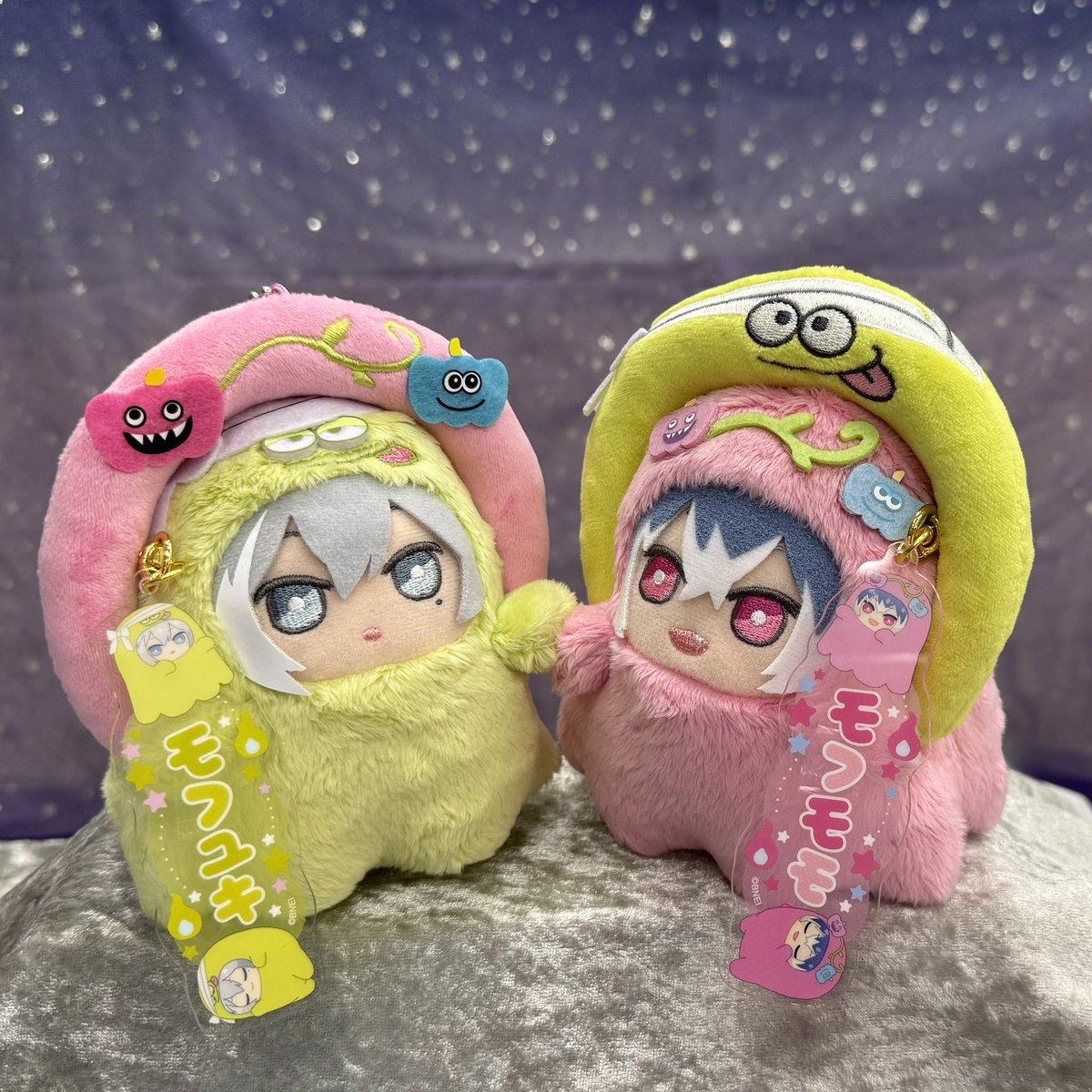 mofmof_parade's tweet photo. ⌒⌒⌒⌒⌒⌒⌒⌒⌒⌒⌒⌒⌒⌒⌒⌒⌒⌒⌒

「モフハロSTORE」開催まであと3日🎃

︶︶︶︶︶︶︶︶︶︶︶︶︶︶︶︶︶︶︶
いよいよはじまるよ～👻🎃

10月8日(木)より東京、10月28日(水)より大阪にて開催！
ハロウィンの季節にやって来るモフモフたちの展示や、グッズ販売をお楽しみに！

詳細はこちら📢
https://t.co/a8ab2k86kV

#モフパレ #モフハロ
