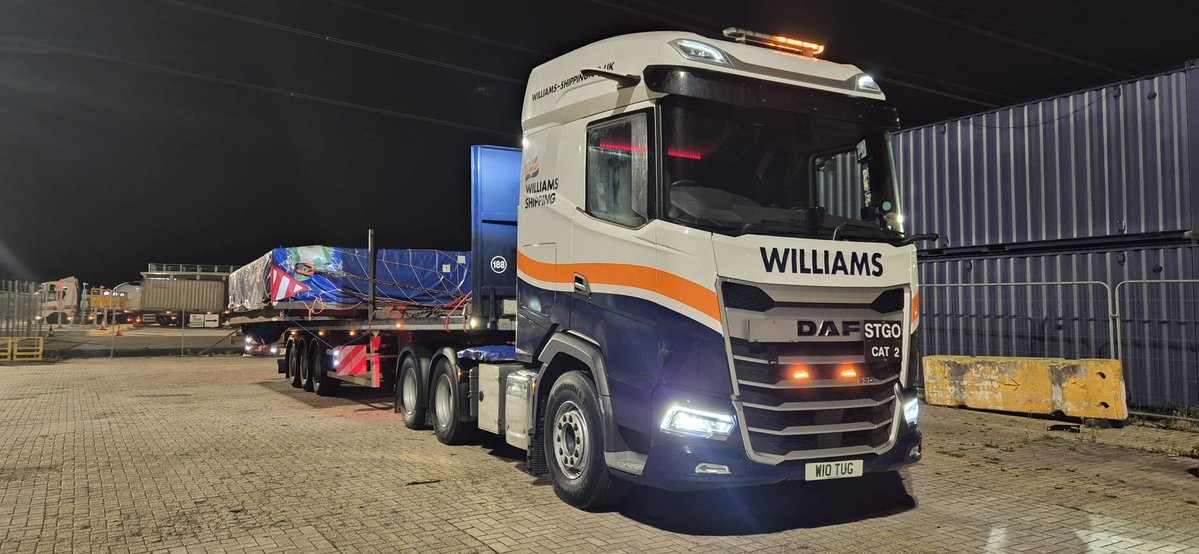 WillShipping's tweet photo. Another specialist transport operation completed 🚛

Our team moved a 5.1m-wide, 26,288kg abnormal load from Southampton to Rugby, supported by two private escorts and a police escort for part of the route.

#WilliamsShipping #SpecialistTransport https://t.co/ycgh6PzgAc