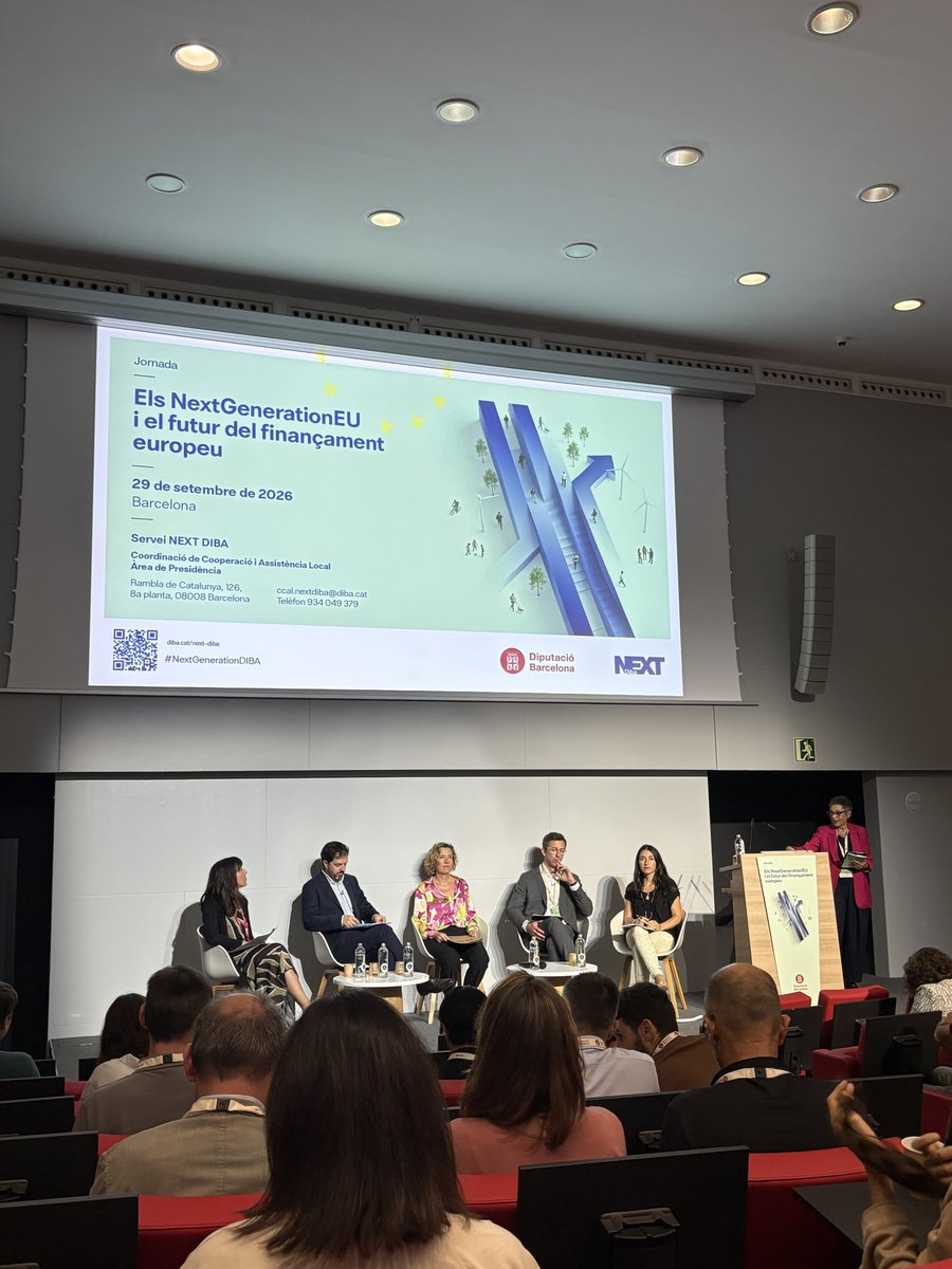 KSNET_'s tweet photo. 📸 Recuperem les imatges de la jornada: 

👉 Els fons NextGenEU i el futur del finançament europeu, organitzada per la @diba 

La nostra sòcia Paula Salinas va participar-hi parlant sobre la guia per a l'avaluació econòmica dels projectes #NextDIBA que hem elaborat des de Ksnet https://t.co/1dGmG87dBW