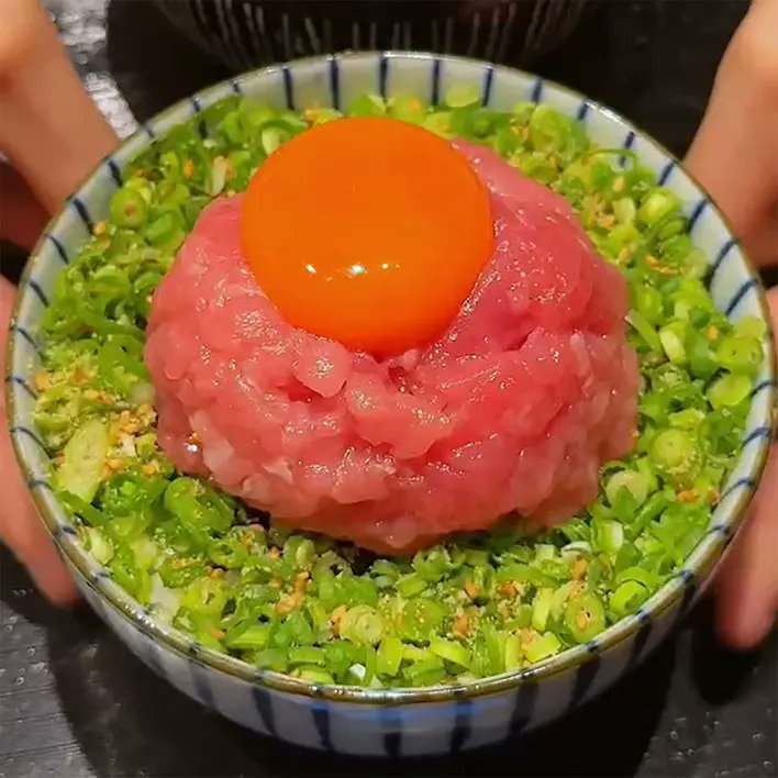 Fukuoka_leapup's tweet photo. ＼福岡でランチ選びに悩んだ時はチェック！／

福岡・天神エリアの人気ランチ50選🍽️

地元の方はもちろん、
福岡観光で訪れた方にもおすすめ！

全50店舗の詳しい紹介はこちら▽
https://t.co/JI2bo1tEli https://t.co/BnzGxs8dQa