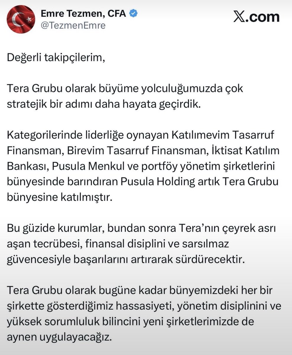 HisseMagduruyuz's tweet photo. Arka planda büyük bir fon krizi yaşanırken Emre Tezmen’in attığı o tweet, küçük yatırımcının kararlarını doğrudan etkilemiştir. O açıklamayı okuyan yatırımcının sat butonuna basmaması gayet doğaldır. Nitekim 15 Eylül’deki KAP açıklaması da yatırımcıyı bu yönde teyit etmiştir.
Artık karşımızda olağan bir piyasa hareketi değil, mücbir sebep sayılabilecek olağanüstü bir mağduriyet tablosu var. Fon ve hisse senedi yatırımcısı ayırt edilmeden tüm mağdurların anaparaları iade edilmelidir. Haklı talebimizin arkasındayız!

#Anaparamızıverin #TeraVeHisseMağdurları