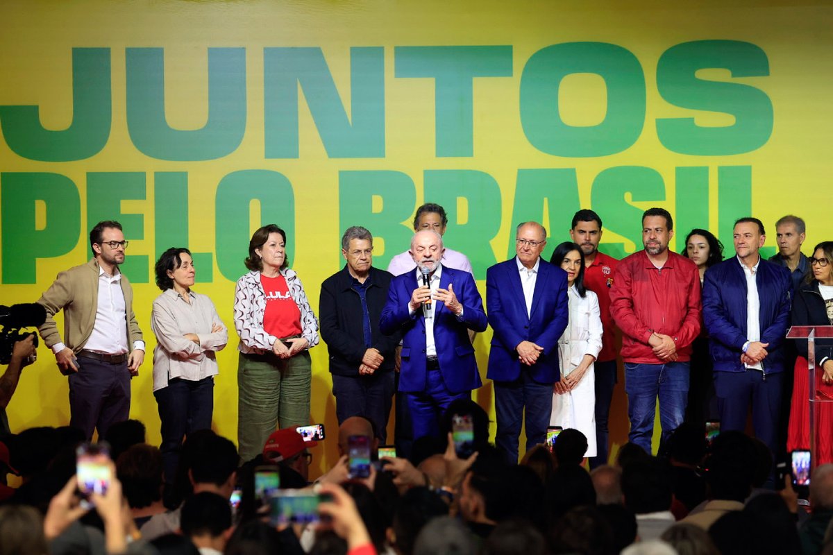 EsquerdaNet tweet picture