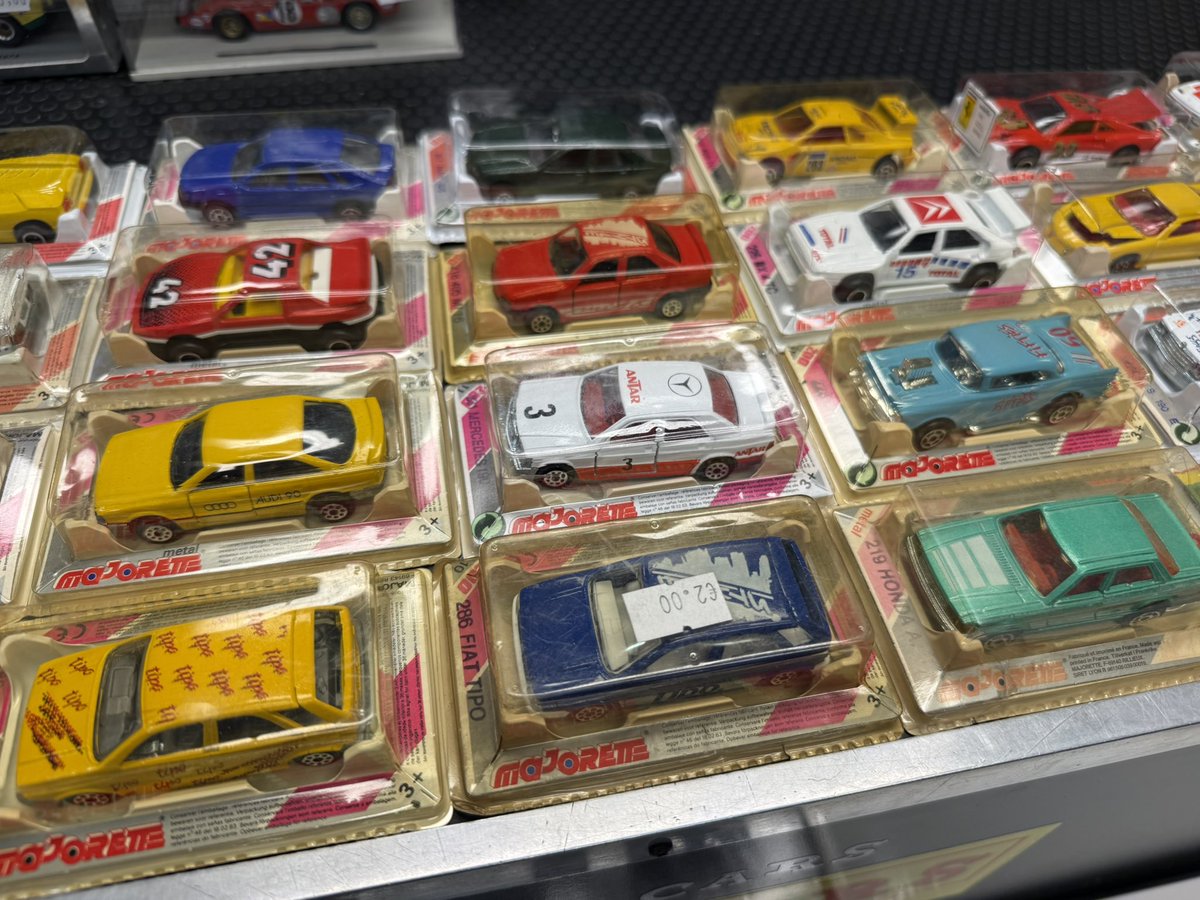 cars_tiny's tweet photo. Majorette vintage nuove in scatola /2 #tinycars #majorette #vintage #toy #collezione https://t.co/2R3qCf5nC2
