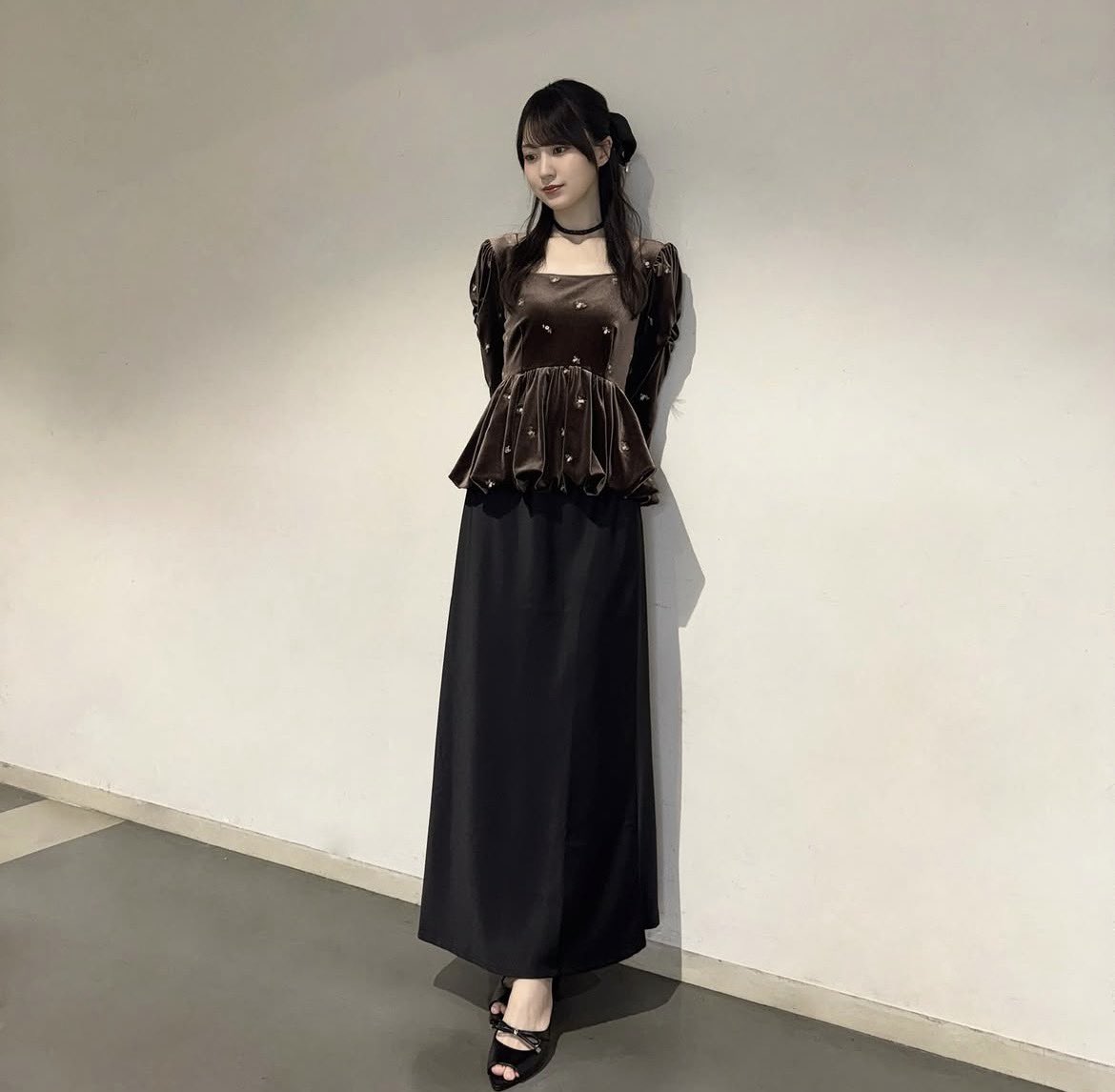n_k02t's tweet photo. 髪型も秋っぽい服装も似合ってて可愛いね🎵🎀
 #kakigram https://t.co/RpE85FgHLw