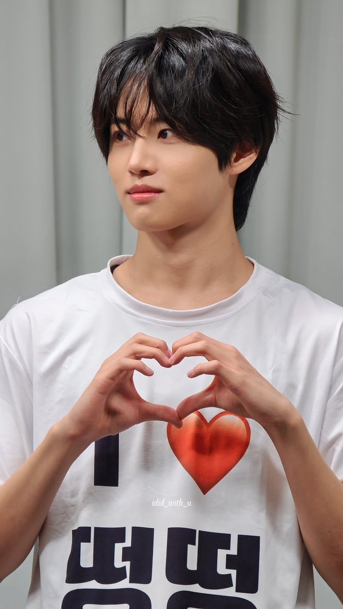 jjaa1222's tweet photo. I ❤ 떵떵 

#idid #아이딧 #장용훈 #jangyonghoon https://t.co/JcYVBNUi4i