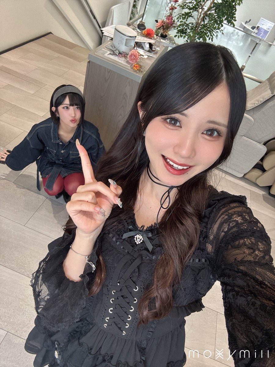 moxy_Official_'s tweet photo. ❥❥•• #moxymill 𝑂𝑓𝑓𝑖𝑐𝑖𝑎𝑙 𝐹𝑎𝑛𝑐𝑙𝑢𝑏 ••❥❥
【🎬Blog】UP⚡️

#RIO💗🍒

今日も1日お疲れ様！！

🔗https://t.co/aLFvjdJQpN

#モクシーマイル #モクシー
#Mille https://t.co/JbxiQWWqpx