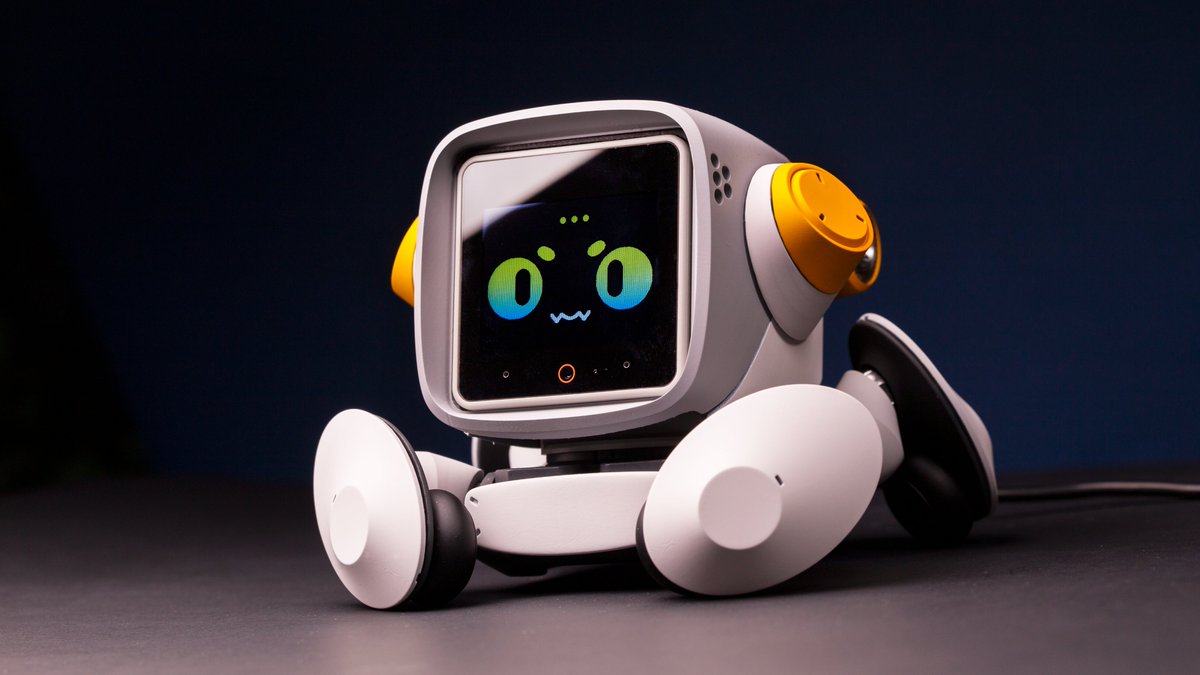 haagendeeznutz's tweet photo. little robot has evolved.
Its name is Chudney.
#M5Stack #Stackchan https://t.co/5gBsgLx8Vm