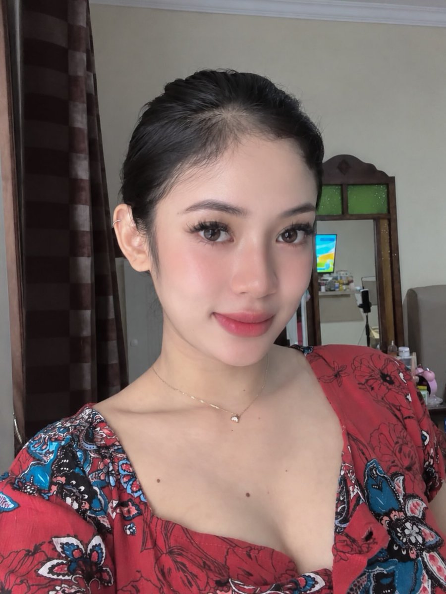 denizgnsl's tweet photo. available 🌹 
#bobekasi
#Vcs https://t.co/kFxJLoAjkC