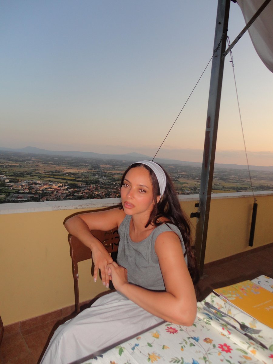 jadethirlwall's tweet photo. Forgotten post of Tuscany/Florence 🌞 https://t.co/9QzeVVvY6r