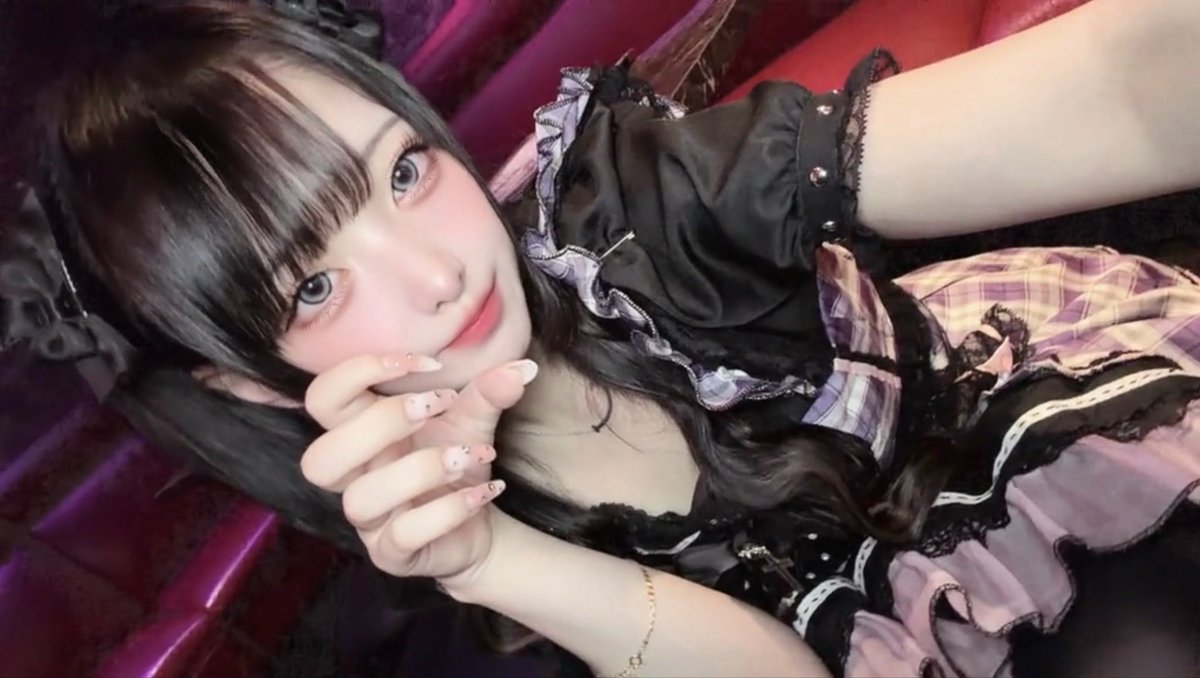 jyuri_06's tweet photo. にゃんฅ^•ω•^ฅ
#自撮り界隈 #いいね返し https://t.co/1TCk9kQ5K6