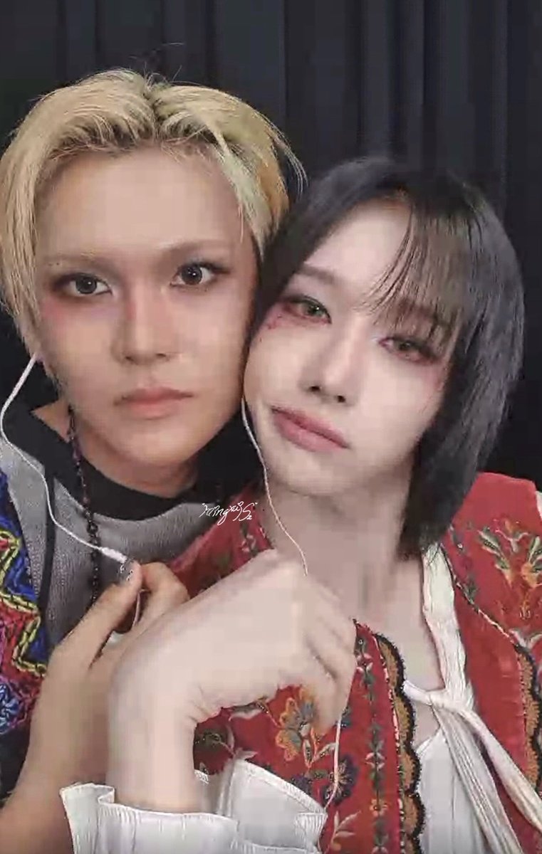 mingruiS2's tweet photo. 261005 스타라이크

해달라고 해서 미안해…

#XLOV #엑스러브 
#RUI #루이 #HYUN #현 https://t.co/Tv0XsWiUev