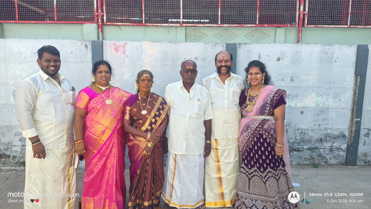 ELRraja's tweet photo. திருக்கடையூர் 
அமிர்தகடேஸ்வரர் தாய் தந்தையின் எழுபதாவது வயதில் திருமண விழா🖤❤️
@arivalayam https://t.co/kgYiwP3bmS