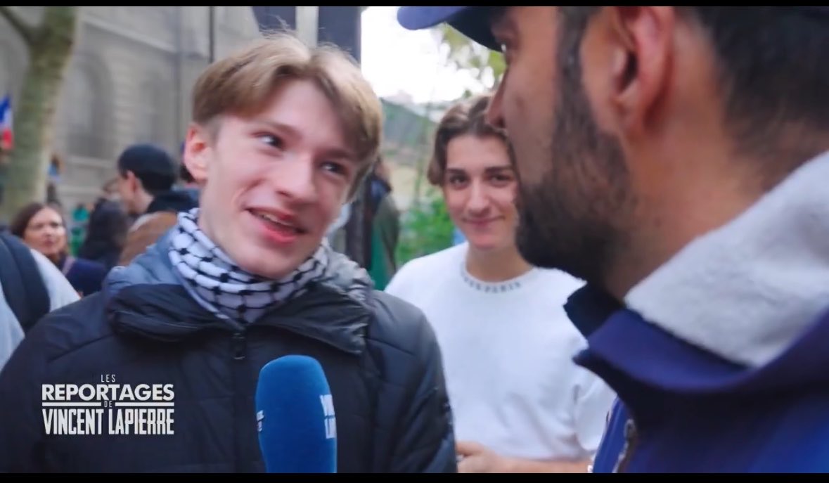 patatedouceroux's tweet photo. mini de Villepin sous débordement à gauche merci bien https://t.co/2u9SuwXtCe