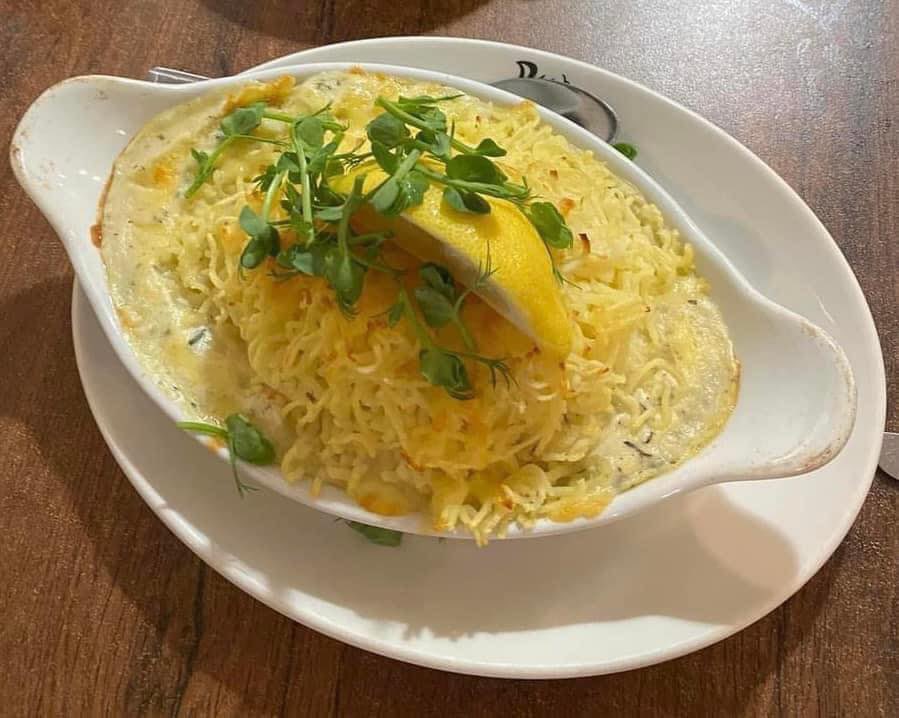 themagpiecafe's tweet photo. What’s your favourite dish when you pay us a visit?
We have different specials on every day to tempt you too.
Check out our menus here 👇
https://t.co/ZlWpErr9r6
#magpie #whitby #seafood #fishandchips https://t.co/taP5gKzRE9