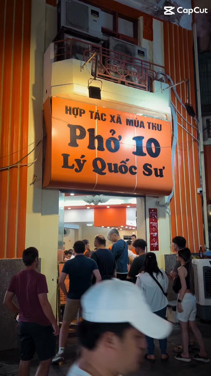 Aaronxx72's tweet photo. PHỞ, elevated. Savor the soul of Vietnam through Michelin-recognized dining, where tradition meets refined flavors. https://t.co/QpFT4iD0Ge