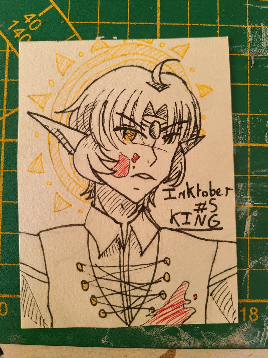 PrinceFouArt's tweet photo. Inktober 5th day: King ! Maybe it would've been better without the red but anyways... Have Ohtar my Eldarya OC https://t.co/cw8YIxJxcG