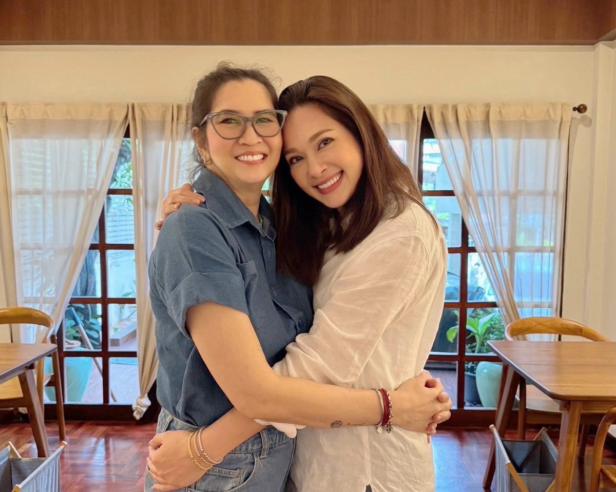 Kathaleeya's tweet photo. สุขสันต์วันเกิดนะจ๊ะคุณหมิว ลลิตา สร้อยสุดา ฟ้าจำรัส 😍🥳🎂🫶🏻♥️ เลิฟยู #สอดสร้อยมาลา https://t.co/Y015Q3B7xD