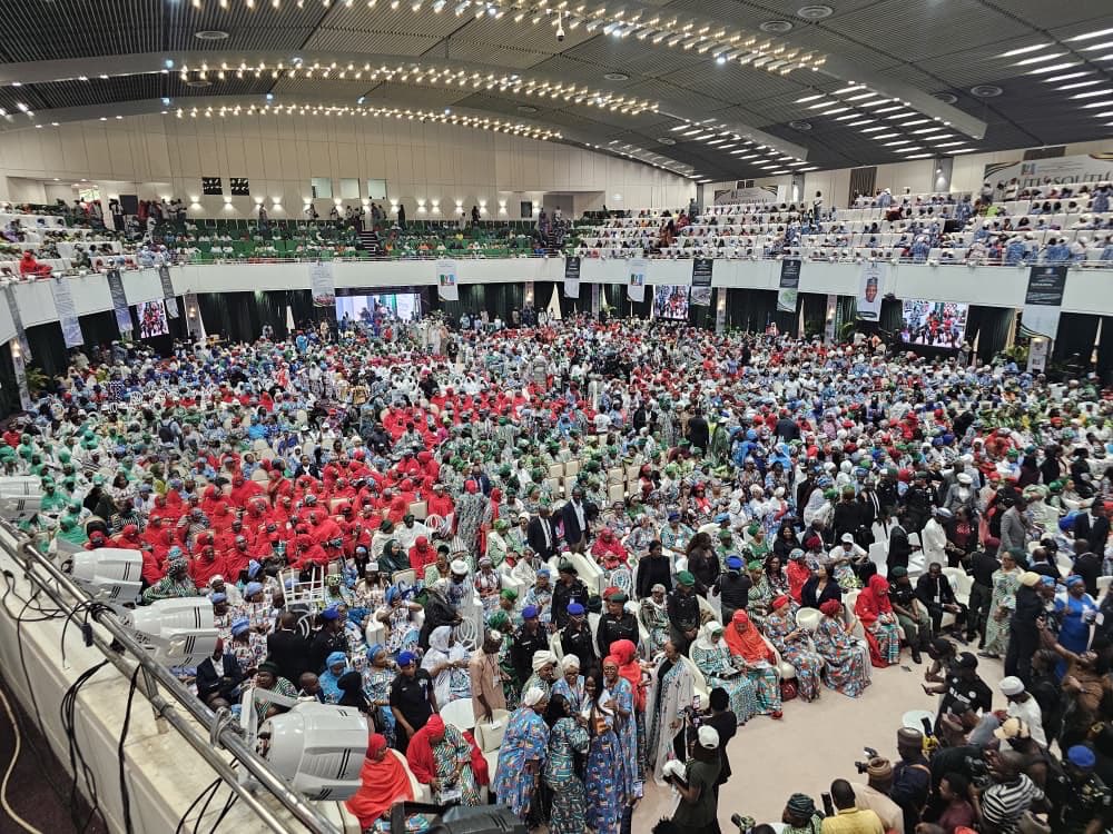 HonAishaA's tweet photo. BATICC is packed!!!🔥🔥🔥

#APCWomenStakeholdersSummit #TinubuShettima2027 #RenewedAgenda
#APCWomen 

@SenRemiTinubu @ImmaculateIman @OfficialAPCNg @nentawe1 @aonanuga1956 @KukoyiBusola 
@officialoluremitinubu @apcpcc_womenmobilization
@hm_womenaffairs @immaculateiman @officialbusolakukoyi @OfficialAPCNg