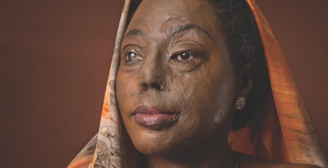 WamanyaPious's tweet photo. Deep down I want to comment about this woman but my transcript is still at MUK and the lecturer who did this to her is a head of department 🤭 https://t.co/szhUGOEmXh