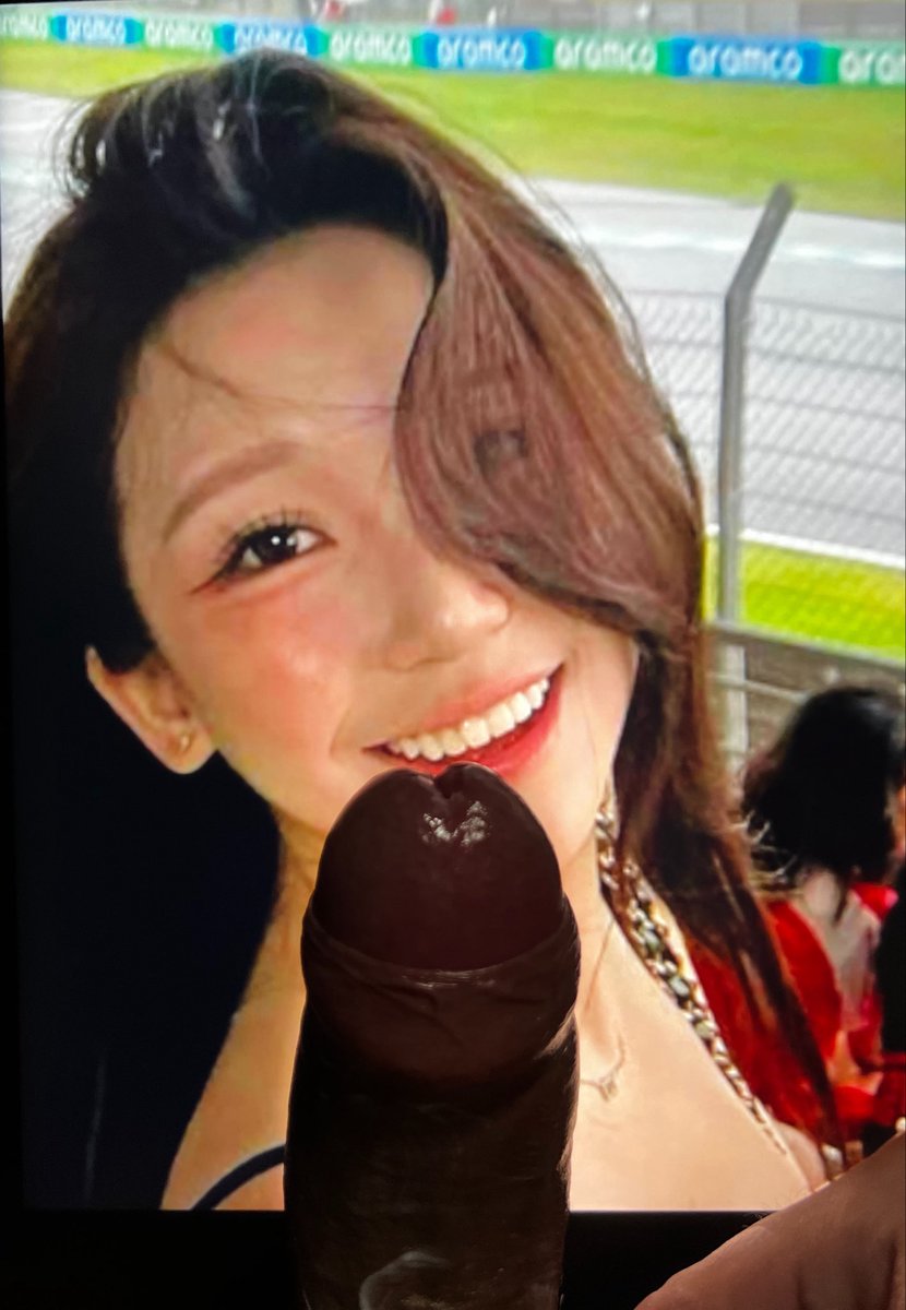 sgspiress's tweet photo. wanna fuck ellen 骚逼身材so bad 
一边看片一边对着她撸就是爽 fuckkk i cum for you so much ellen i wanna fuck your big tits
#意淫 #射屏 #骚网红 https://t.co/z8b3vYXQsb