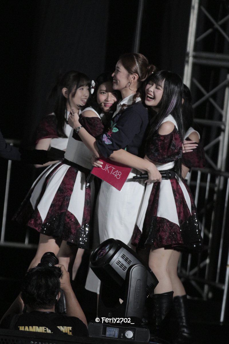 Ferly2702_'s tweet photo. Happy Birthday cisaniiiiiii @_shanindira
#UnDíaConShani https://t.co/KdcLRJSsQ9