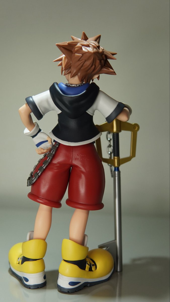 perunekomata's tweet photo. 今日はグランディスタ　ソラ（KH)
最近4が発表されて熱が上がった所にこのフィギュア最高だね
KH2のソラも出てくれたら嬉しいね

 https://t.co/x2QEyH29qb https://t.co/KV1ckQN0YG