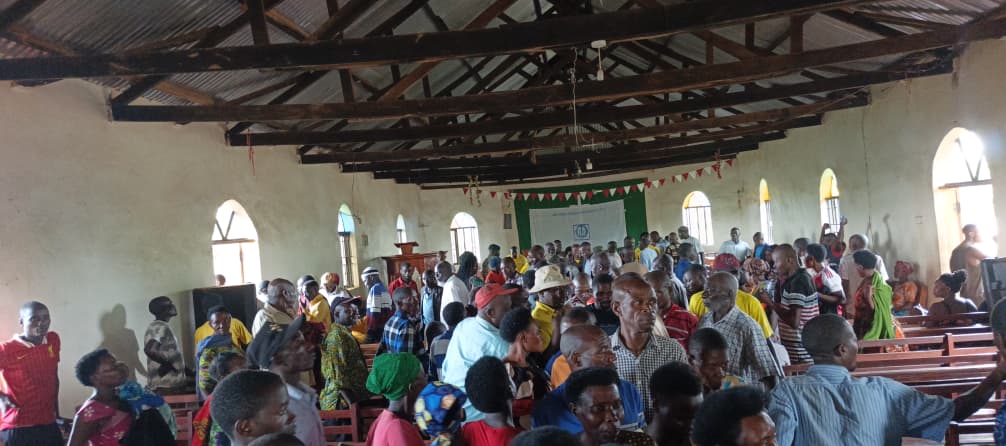 HonNatumanya's tweet photo. Today at Nyairongo, Kikuube, i joined my fellow leaders including the  Resident District Commissioner @AngaliaGodwin, Kikuube LCV Chairman Hon. Kisembo Paddy, and Kikuube Cluster Head Brig. Gen. Tingira Omero with other local leaders and residents to endorse Gen. @mkainerugaba. 
We also held a mobilisation meeting for the upcoming @PLUsecretariat Baraza scheduled for 31 October 2026 in Nyairongo.

This meeting reaffirmed the local support for Gen. Muhoozi’s leadership and for the Patriotic League of Uganda’s agenda of patriotism, continuity of peace and stability, accountable governance, and socio-economic transformation. Participants committed to mobilising their communities so that Nyairongo turns out in large numbers for the Baraza.

The 31 October Baraza will serve as a platform for community engagement, endorsement, and grassroots mobilisation. All residents, local leaders, and PLU structures in Kikuube are urged to prepare and attend.

Nyairongo stands with Gen. Muhoozi.  
We mobilise. We endorse. We turn up on 31 October 2026.