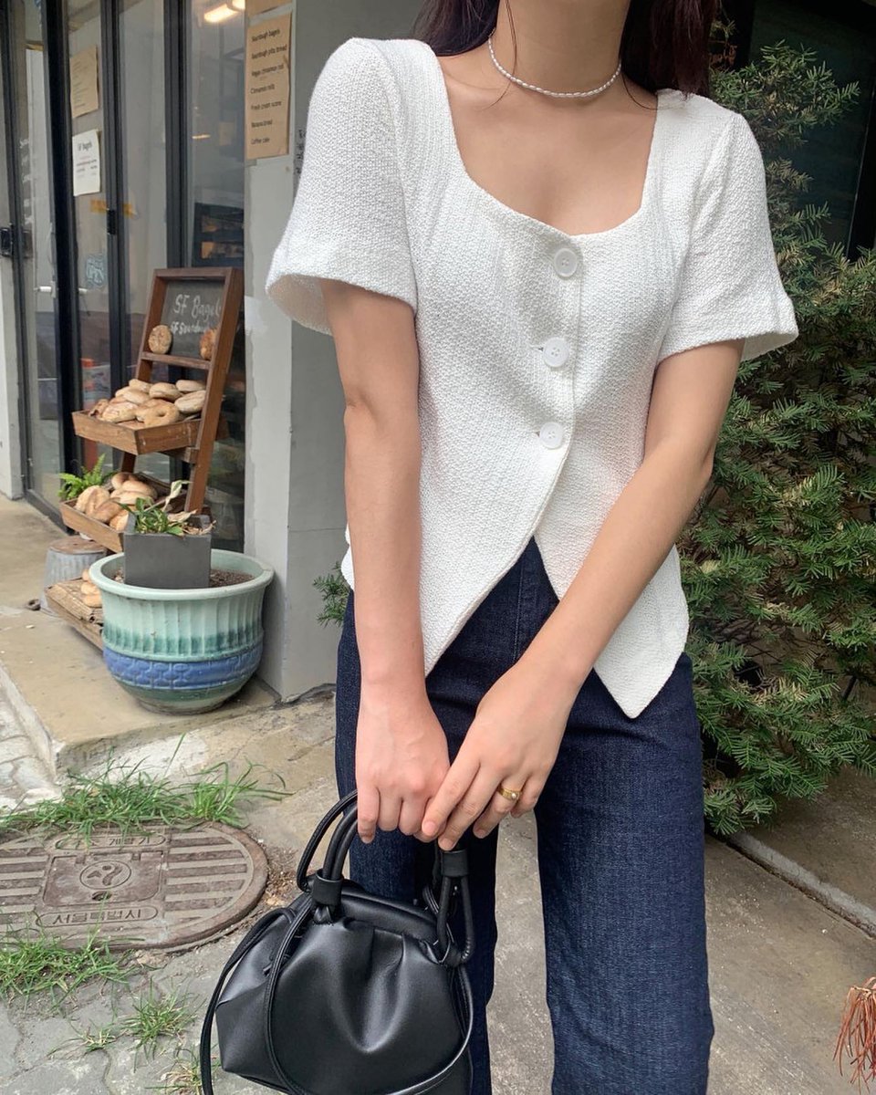 luvdoehler's tweet photo. Yo! 😎 Quick reminder: your smile can brighten someone’s day—wear it proudly. 🌸
aDXYWtTC https://t.co/hIyTi1WV65
