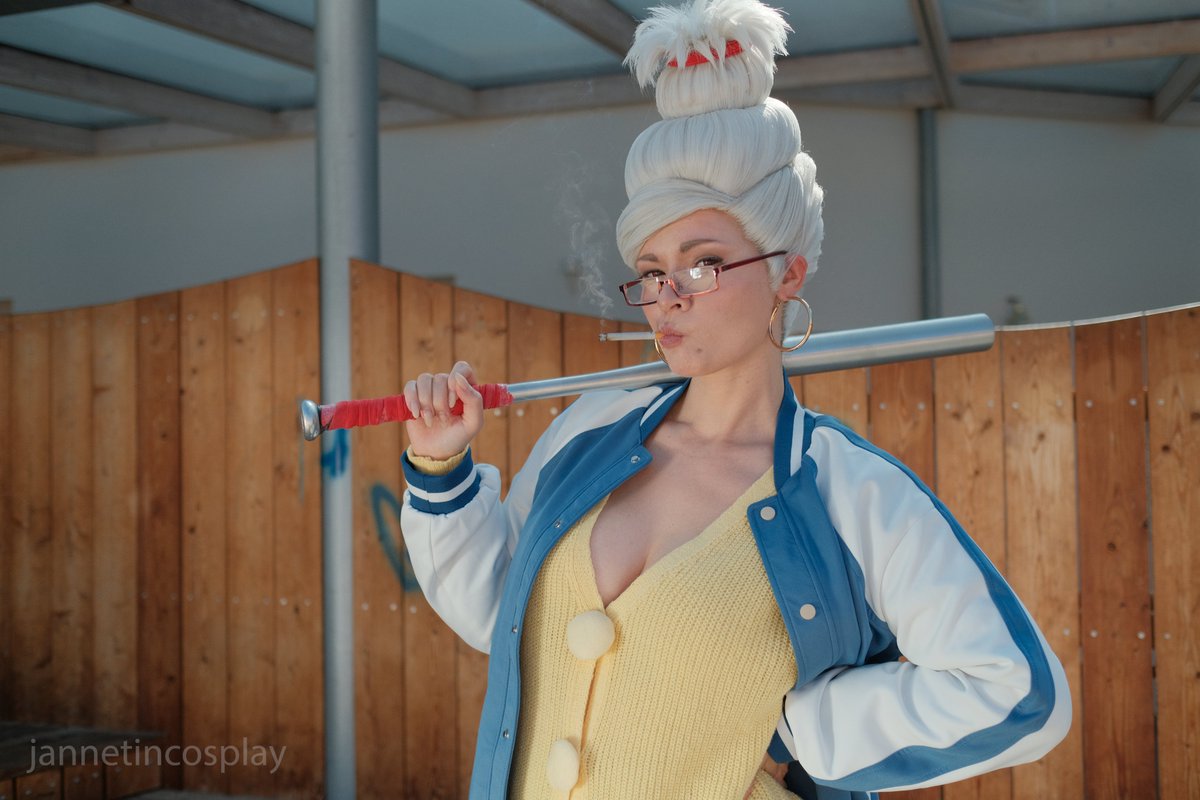 JannetIncosplay's tweet photo. Updated version of wallpaper dropped public in here - https://t.co/X1MJ7WbTR6 https://t.co/htYT6eZwW3