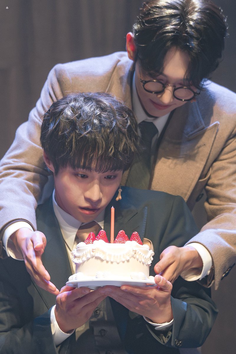 M0NG_pic's tweet photo. 261005 • 아나키스트

자경 役 #정재환 배우
무혁 役 #박주혁 배우

☁️
생일 잘 챙겨 https://t.co/z6Etc5DaTz