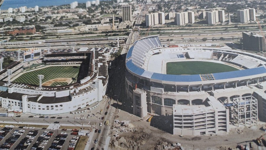 nut_history's tweet photo. Old and new Comiskey https://t.co/9QPYiYNSN7