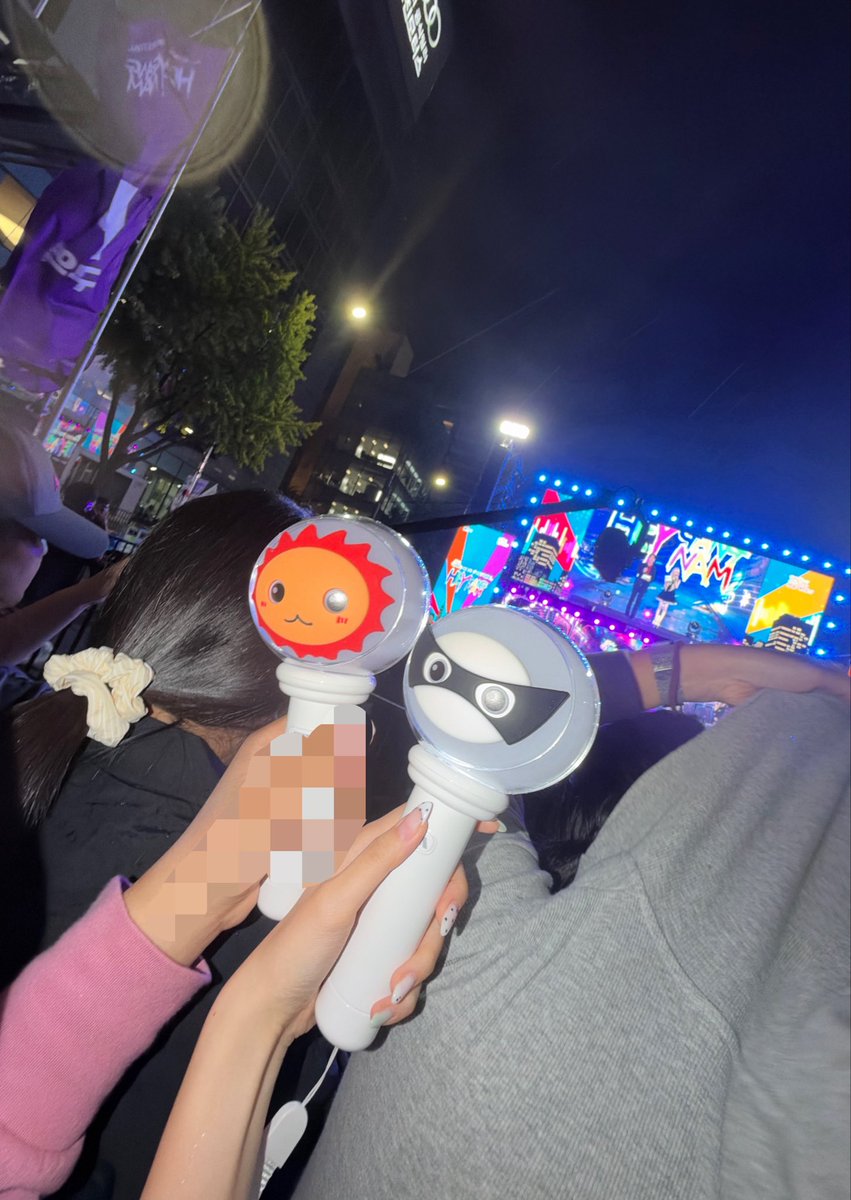 vozxio's tweet photo. 앞으로 다시는 이런무수리스케 안가기로다짐..🚶🏻
그치만 피원하모니ㅅㄹㅎ https://t.co/6i6Zc8fkts