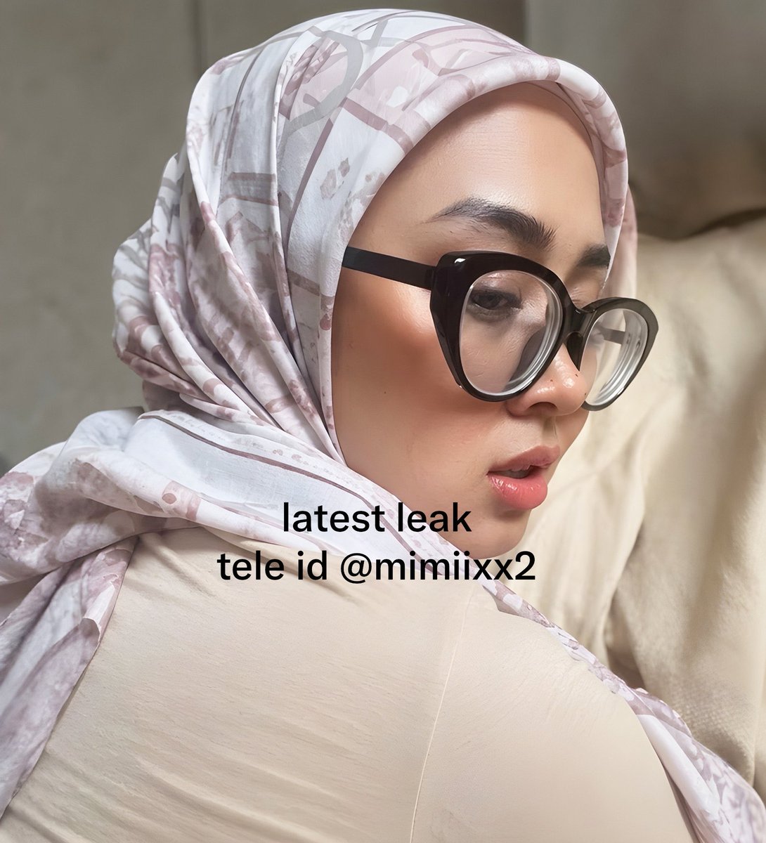 awekmantapnew's tweet photo. video latest viral ❗️ koleksi melayu full join group pm mimi https://t.co/6PMVVMbdDw

#melayupadu #melayutudng #awekmelayuviral #videomelayu https://t.co/EvQlsfeDUD