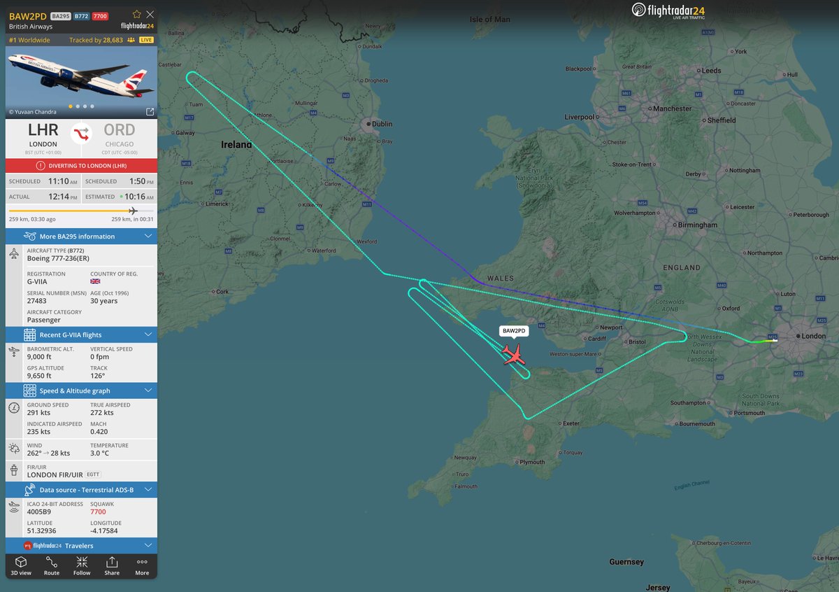 flightradar24's tweet photo. #BA295 continuing to reduce fuel weight in preparation for a return to London-Heathrow. https://t.co/n4Szgf8cJC https://t.co/tnFIFF1ON5