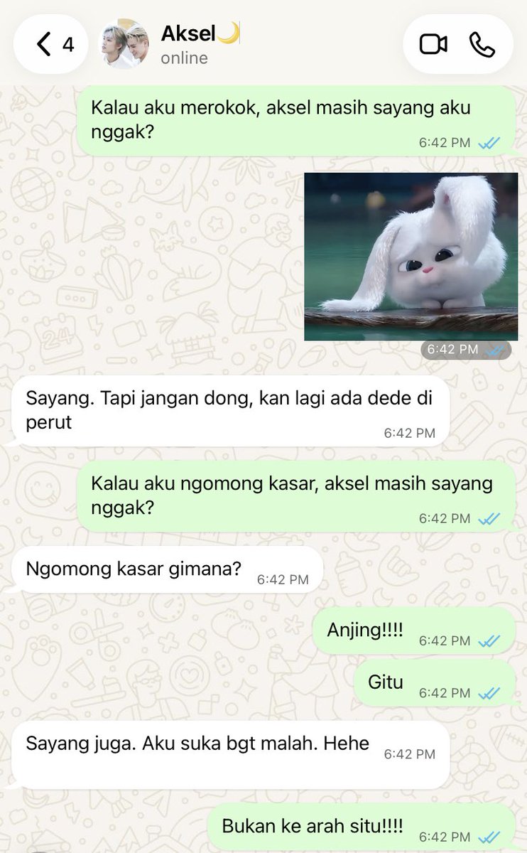 nacharmingly's tweet photo. Sepenggal bincil ngilangin cincin nikah😿 (potongan scene dr pdf re: stacks)

Cw // mpreg https://t.co/kLOXcJRbBu