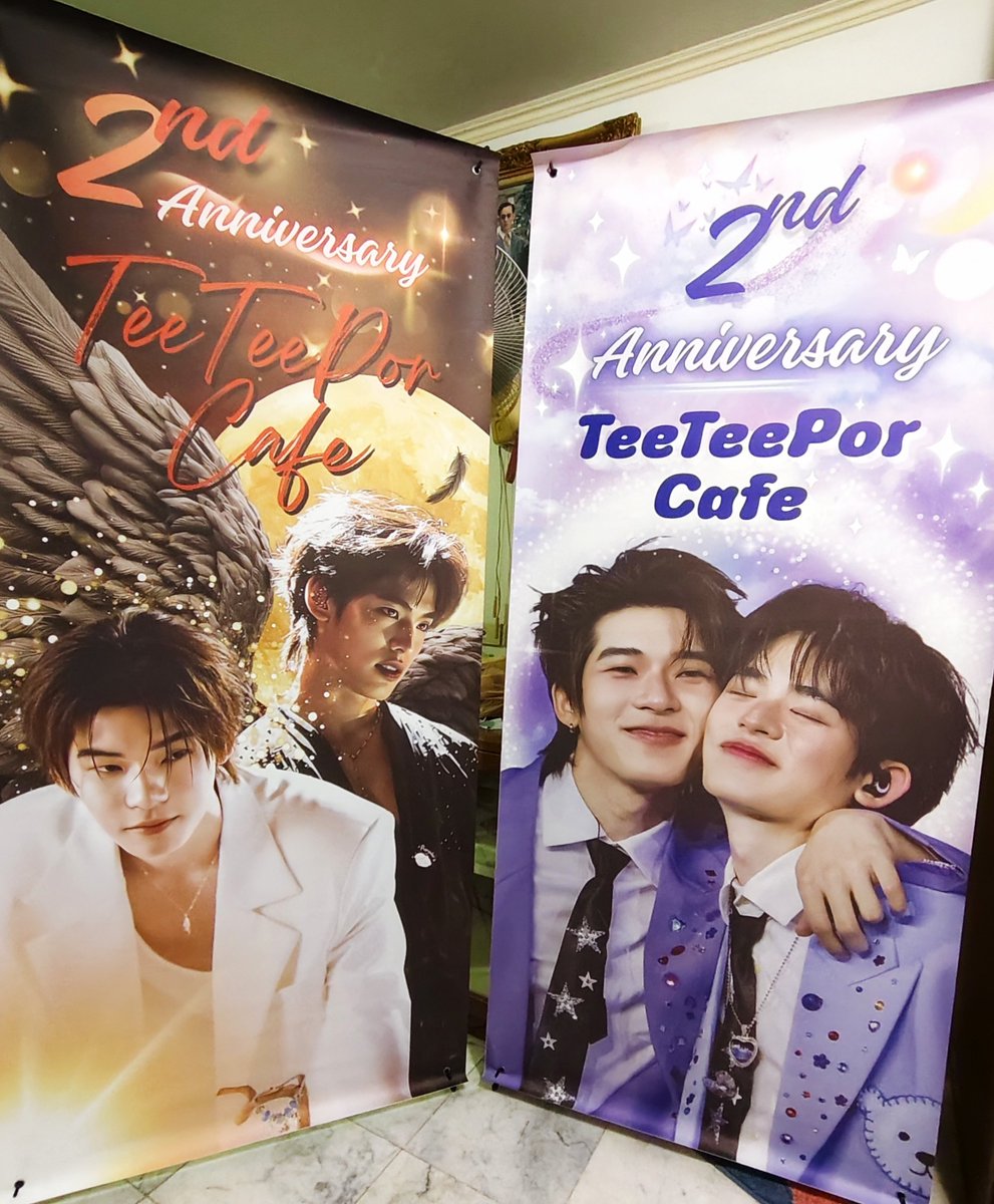 TTPCafeProject's tweet photo. ทุกคนนนน โรลอัพโปรเจคเสร็จแล้ว
ค้าบบบบบบ😆😆 ตอนนี้ Give Away ของเริ่มทยอยมาแล้ว เดี๋ยวจะมาอัพเดทเพิ่มอีกเรื่อยๆเลยค่ะ
อยากบอกว่า ของแจกในงานน่ารักมากกกกก สถานที่จัดงานกับช่วงเวลาแปะไว้ให้ใต้โพสต์นะคะ
💜💙🐻‍❄️🐶

#TTPCafe2ndAnnivBKK
#teeteepor #ตี๋ตี๋ป๋อ 
#twnpich #porsuppakarn https://t.co/ima3kCZ92p