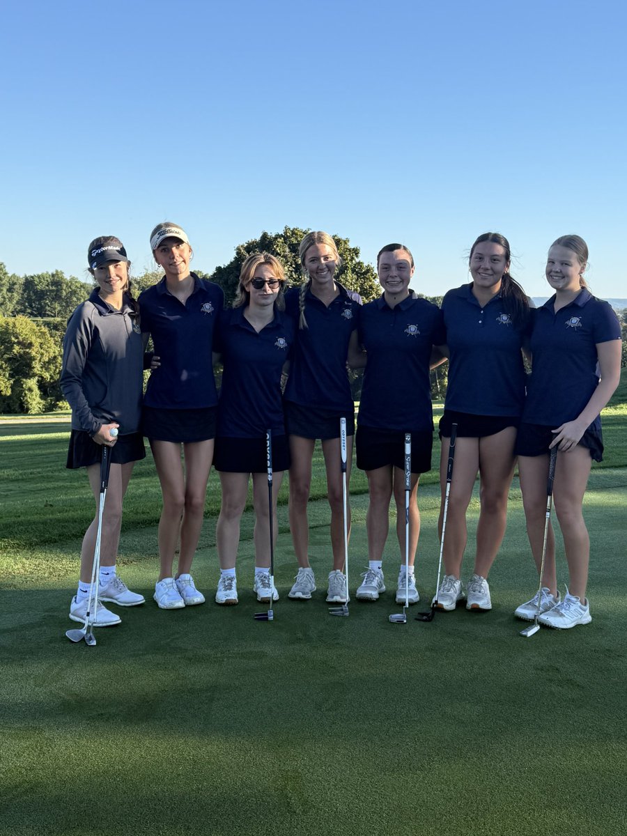 BorgiaGolf's tweet photo. Excited to be hosting the Franklin County Cup today at FCCC! It is a perfect day for these girls to keep getting better! #alwaysimproving https://t.co/Xssi1Zga5g