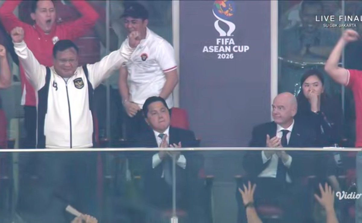idextratime's tweet photo. Selebrasi dari tribun VVIP https://t.co/keFIGmdon3