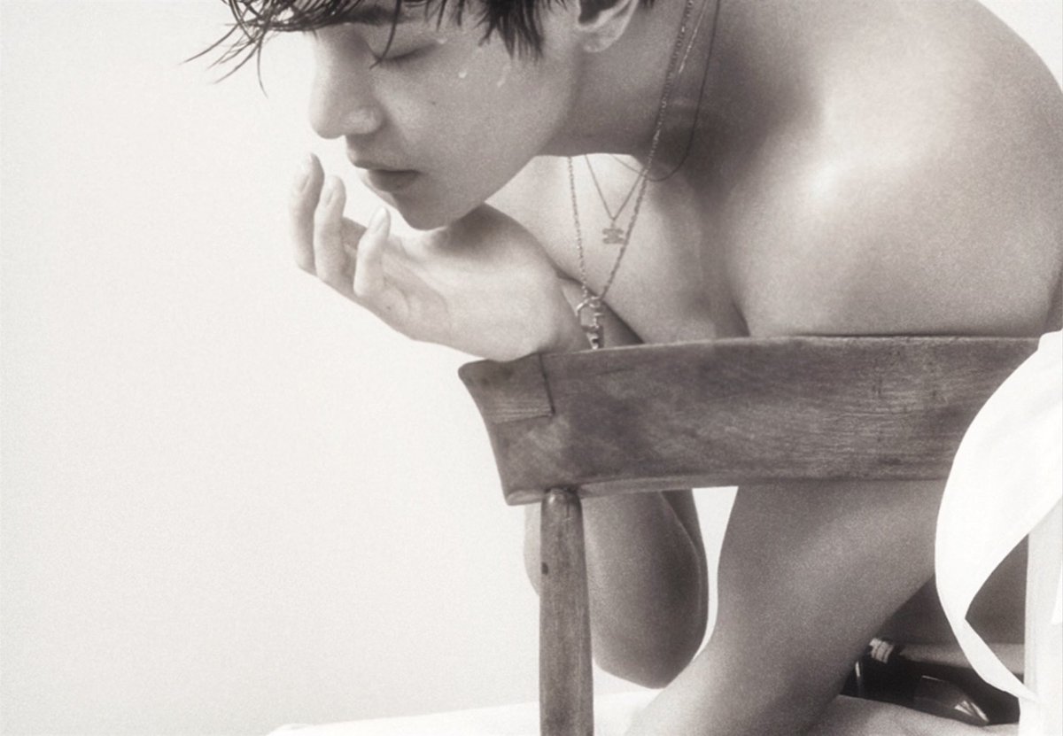 aphrodithvs's tweet photo. 📷 
vogue baby https://t.co/kXWcGnjtt6
