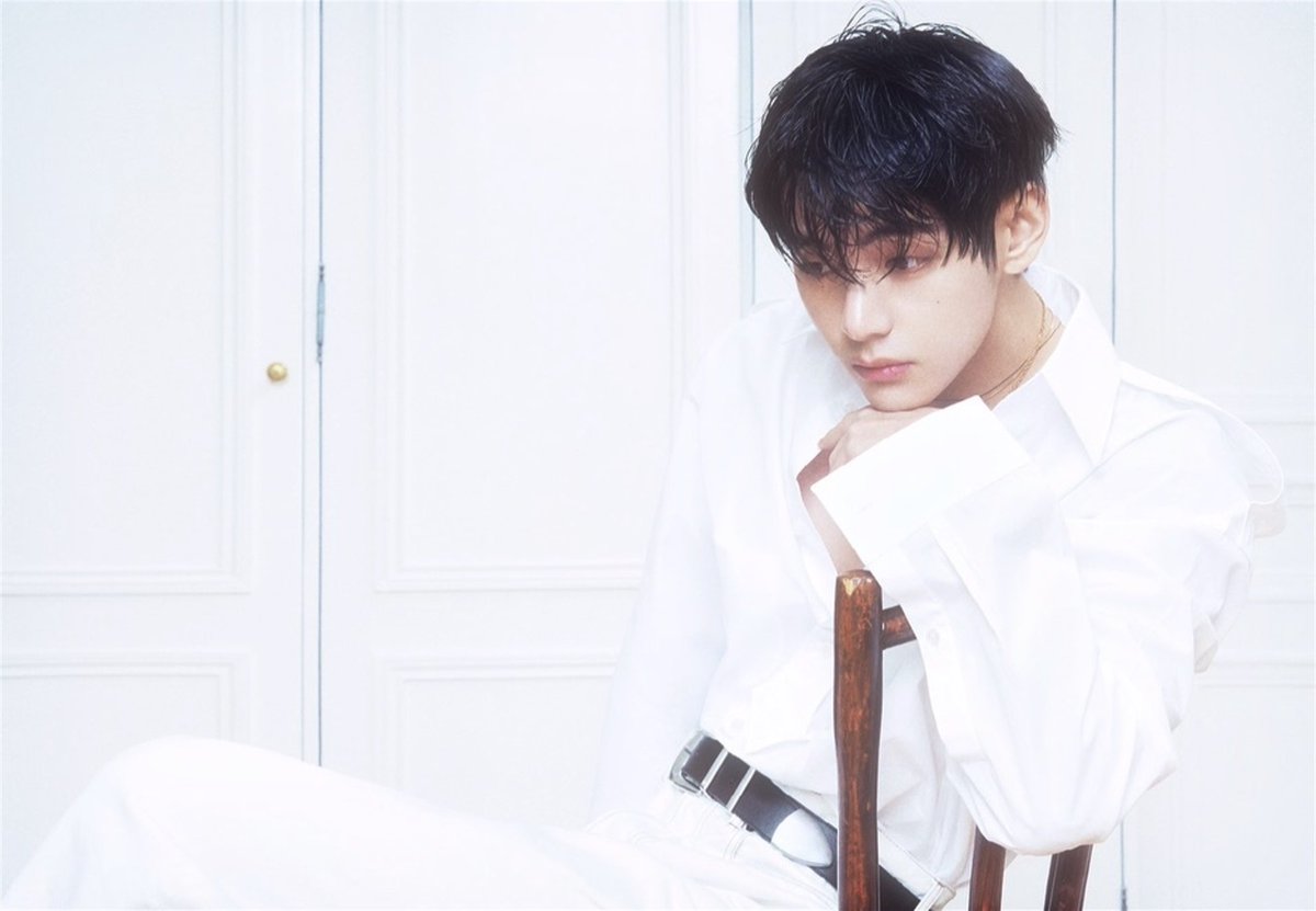 aphrodithvs's tweet photo. 📷 
vogue baby https://t.co/kXWcGnjtt6