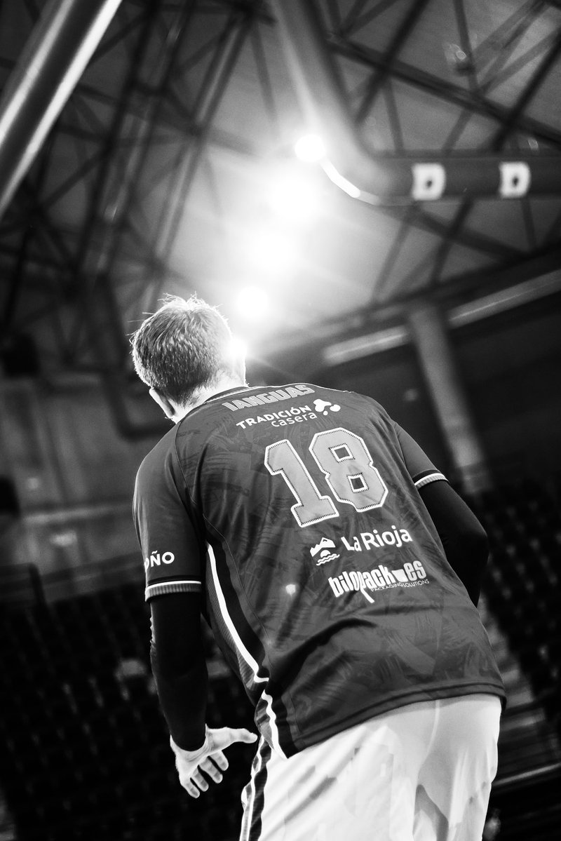 CBCLAVIJO's tweet photo. 📸 | J1 🆚 @CBPrat 

#SiempreClavijo https://t.co/9dHXYjo7NW