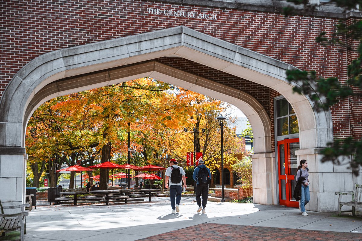 Muhlenberg's tweet photo. Muhlenberg has been named a Best Value College by The Princeton Review, one of just 209 colleges nationwide recognized on the 2027 list. 🎓
https://t.co/tVPEfd1DWc https://t.co/8wLVUSwT70
