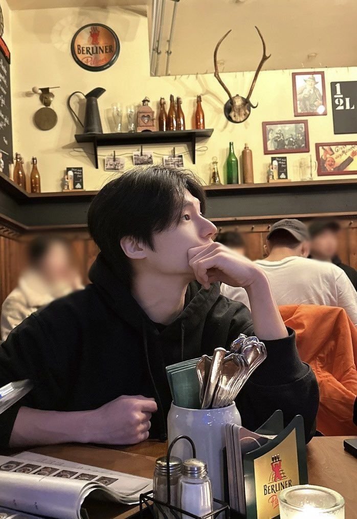 s_0yxu's tweet photo. 말이 필요 없습니다.😵 https://t.co/aRQ7FFb4aF