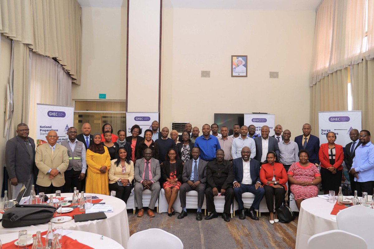 OPMUganda's tweet photo. Pandemics such as COVID-19 have amplified the need for countries and regions to have trained teams ready to respond to public health emergencies.

The @WHO is now working with member countries to build such teams, which can be deployed when public health emergencies occur. 

On behalf of the Permanent Secretary, the Commissioner for Monitoring and Evaluation Mr Timothy Lubanga launched the Uganda National Global Health Emergency Corps at the Golden Tulip Hotel in Kampala.

#OPMUganda