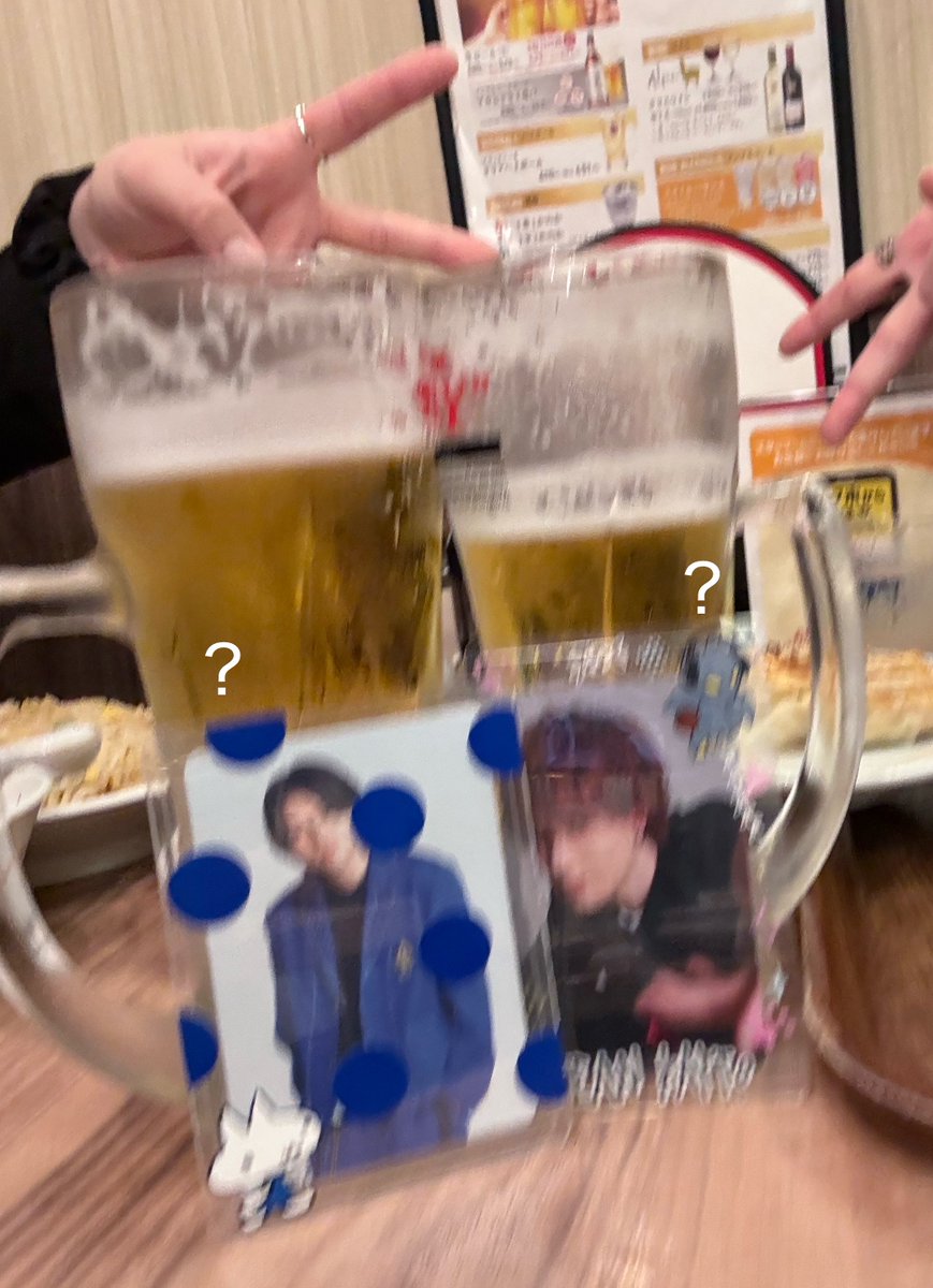 osoba_DAiSUKii's tweet photo. 「俺の音楽で酔えるんじゃないの〜?」(ニュアンス)(ドリンクアルコール無しだったため)ぶち上がり✨✨✨✨✨ 最高の夜だったな〜〜〜🍻 #jjean https://t.co/OUwU2e9Z5j