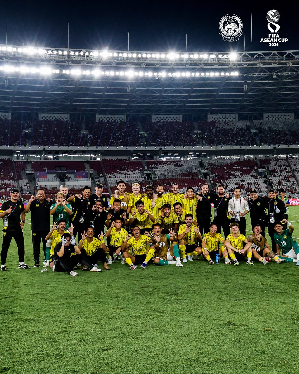malaysia_nt's tweet photo. 10 goals. 0 conceded. 🐯🔥
Moments against Vietnam to close out the FIFA ASEAN Cup 2026 in 3rd place. 🇲🇾💛🖤

What a campaign. What a team. 🫡❤️

#FAM #HarimauMalaya 
#FIFAASEANCup https://t.co/Laq6JhkJM8