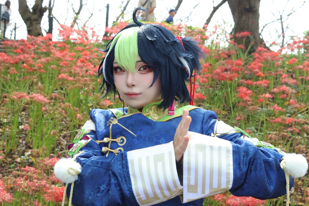 utyamimi_cos_'s tweet photo. 🌈🕒/💡　(2周年)

#ココフリ彼岸花 
📷→＠harukaze_co https://t.co/JG2n3c1Qzp