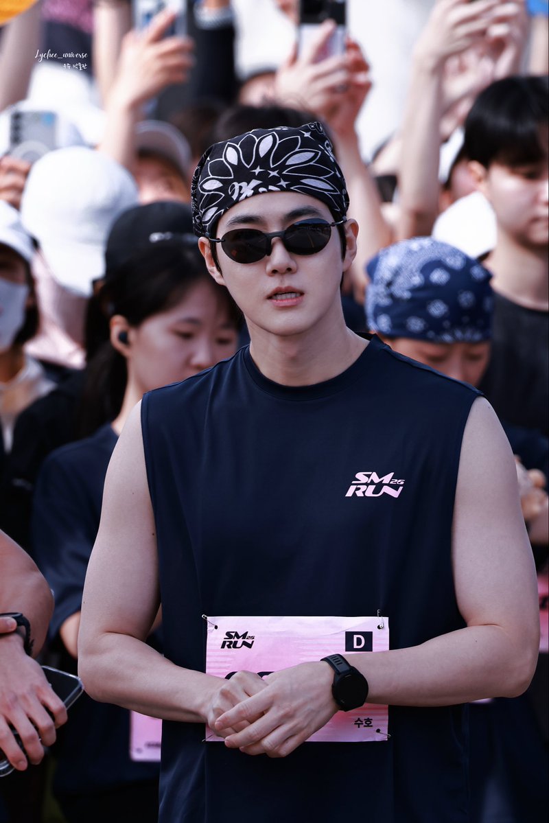 Lychee_universe's tweet photo. 2026.10.03

에스엠런 클럽 26

#수호 #준면 #SUHO  #スホ #金俊勉 https://t.co/ILnbxKSvV4