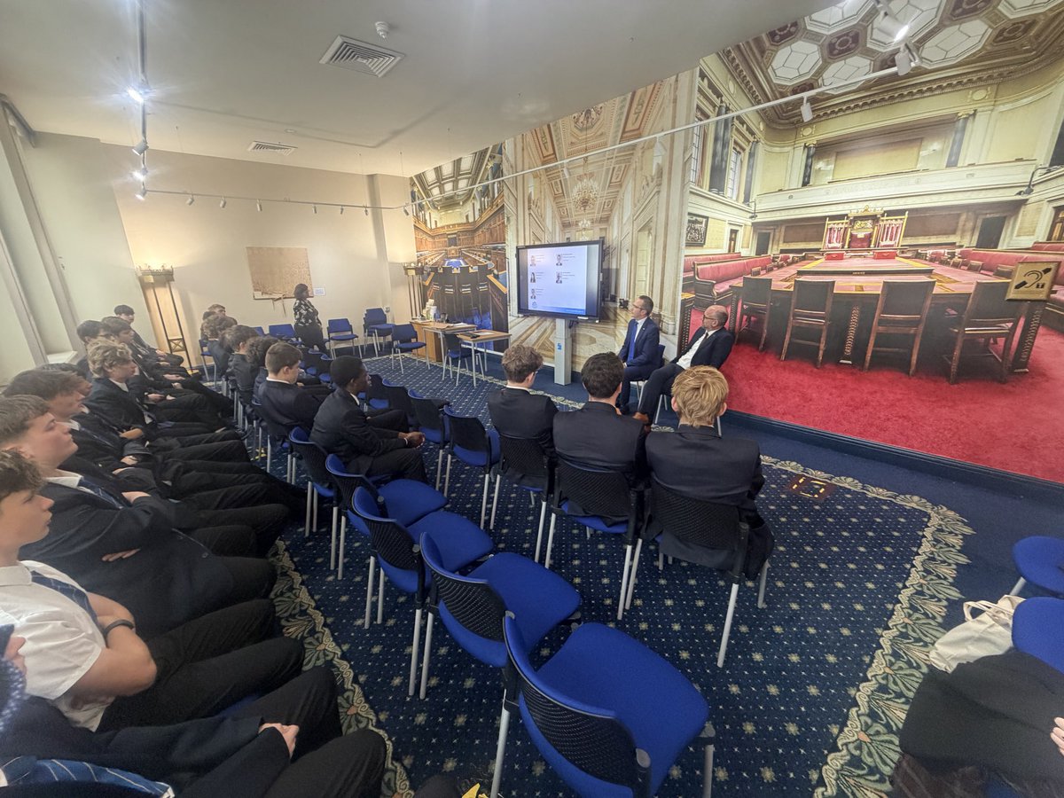 BgsPolitics's tweet photo. We were even treated to a visit from SDLP leader and Belfast South and Mid Down MP Claire Hanna.

A massive thank you to the Stormont Education Team for making it such a fantastic day for our Politics students! https://t.co/r1s5ORJihU