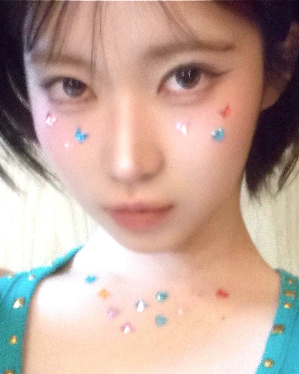 acesaontheway's tweet photo. this kind of beauty is unreal ꩜₊⁺⊹

#ENAMIASA #아사 #BABYMONSTER https://t.co/nkEk4kNo9b